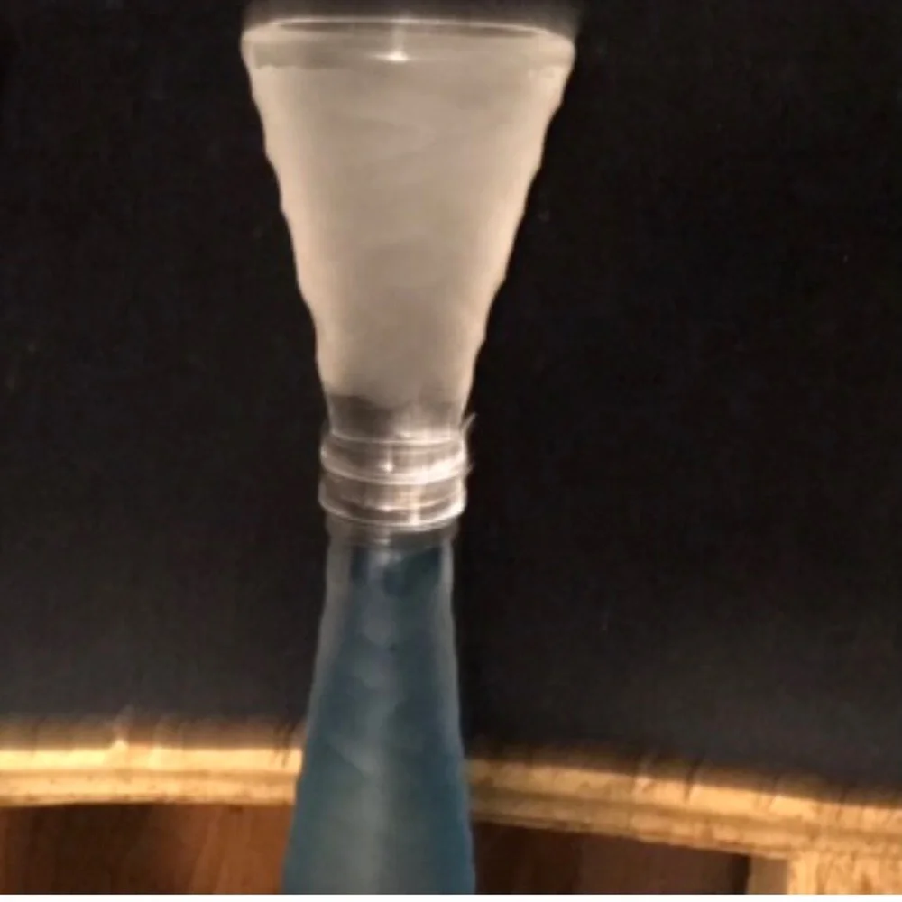 2 New Italian Glass Champagne Flute Blue Clear 9 3/4” Tall - Picture 11 of 16